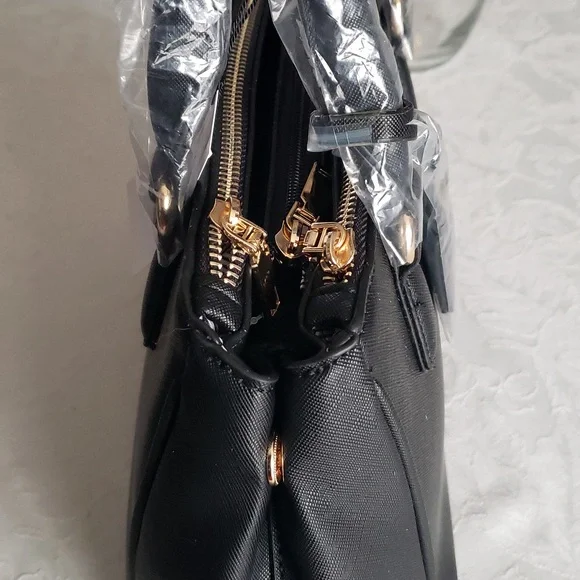 7X HOST PICK. NWT. 3 Pocket Emperia Purse With Handles or Shoulder Strap - Picture 6 of 8